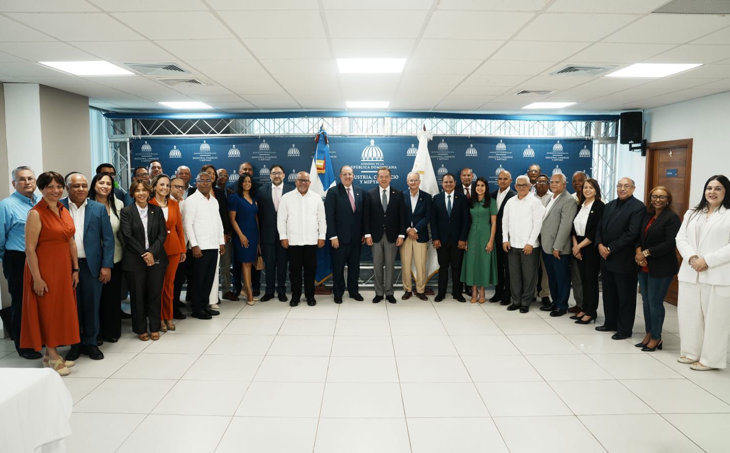 Promipyme participa en diálogo con MiPymes